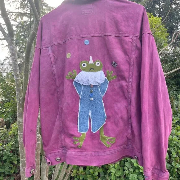 Large Upcycled Juggling Frog Purple Denim Jacket - Picture 4 of 6